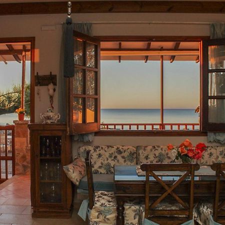Villa Limnioni Archangelos  Esterno foto