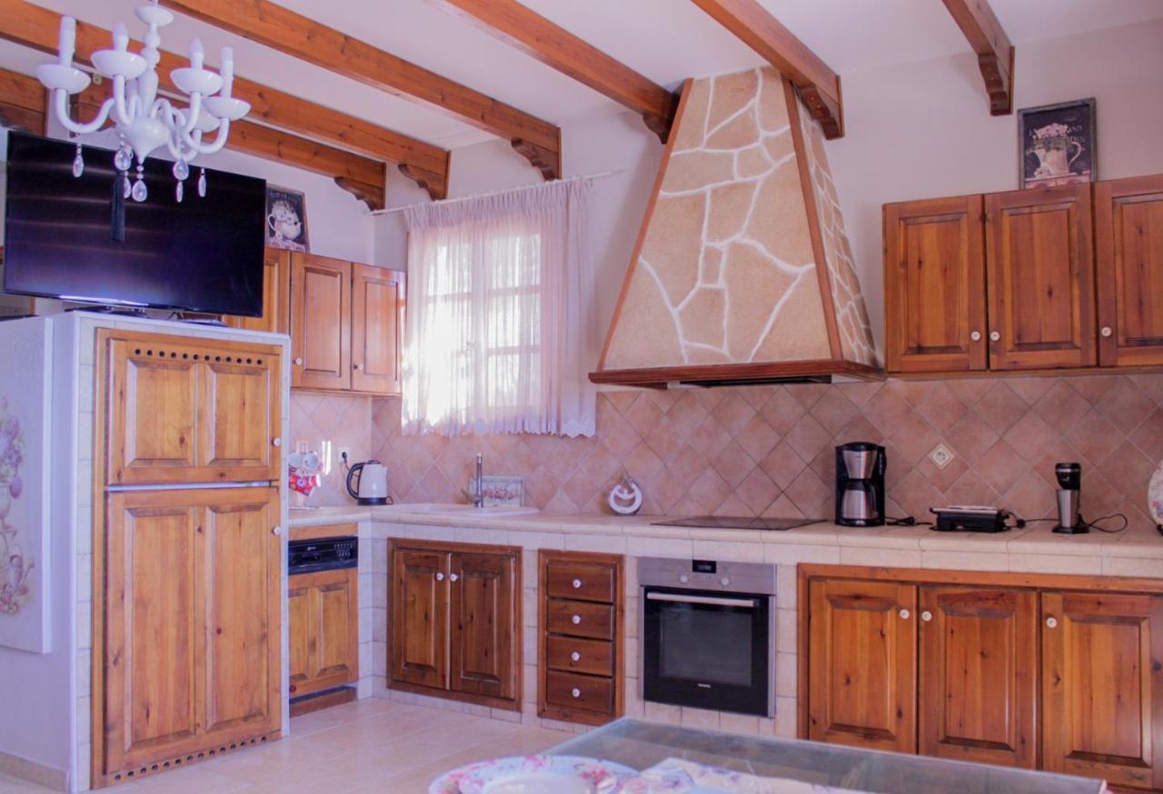 Villa Limnioni Archangelos  Esterno foto